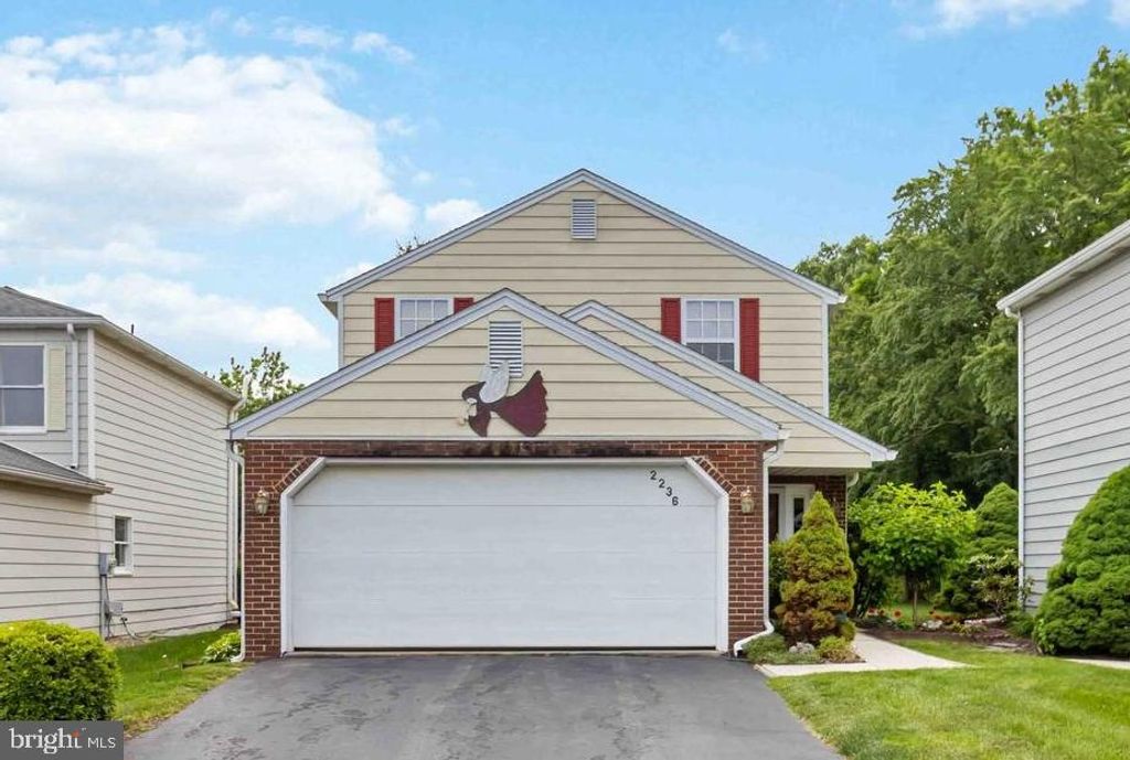 2236 BUTTONWOOD CIRCLE, Harrisburg, PA 17110
