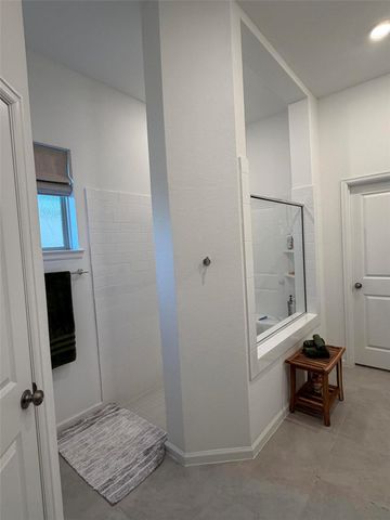 18323 Tiger Flowers Drive, Conroe, TX 77302