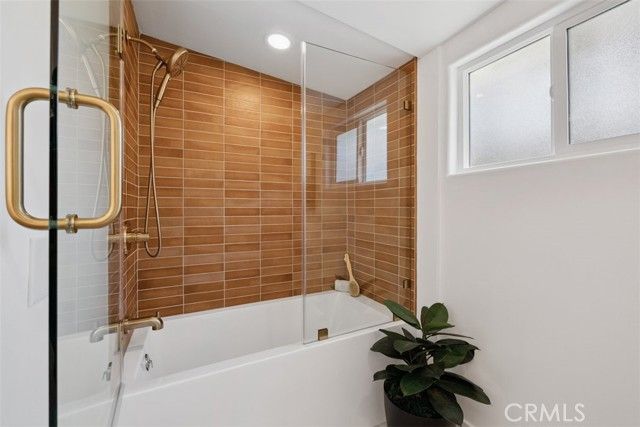 21 La Cadena Street, Santa Barbara, CA 93103