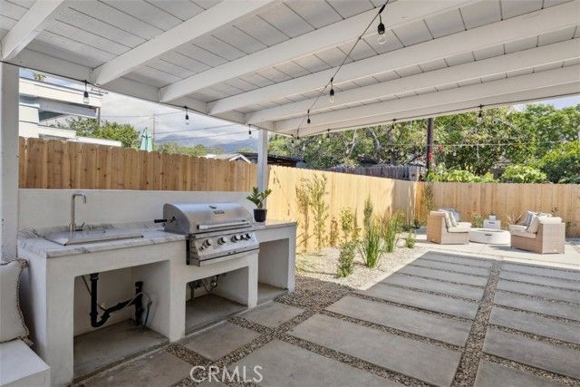 21 La Cadena Street, Santa Barbara, CA 93103