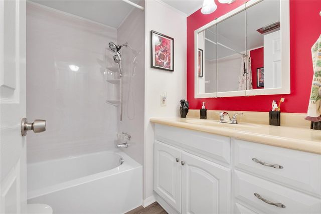 8631 SW 20th Street, Davie, FL 33324