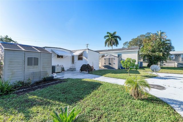 8631 SW 20th Street, Davie, FL 33324