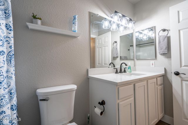 20100 N 78TH Place 2098, Scottsdale, AZ 85255