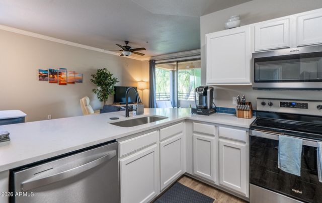 20100 N 78TH Place 2098, Scottsdale, AZ 85255