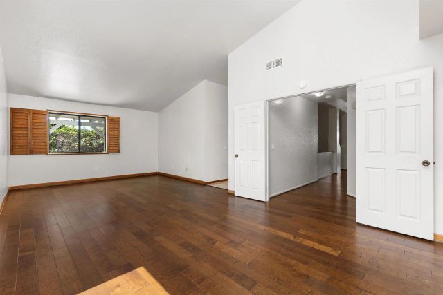 1693 W Country Club, Escondido, CA 92026