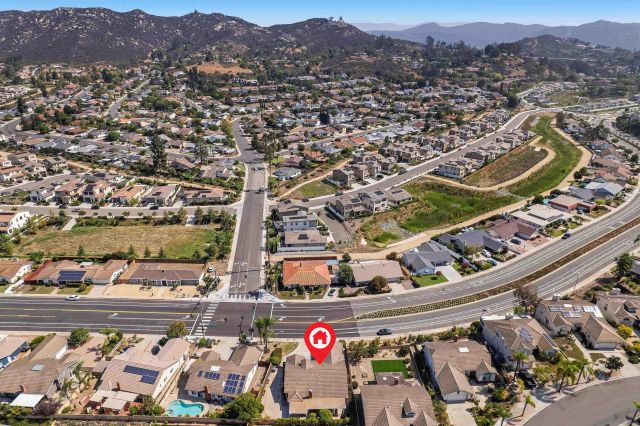 1693 W Country Club, Escondido, CA 92026