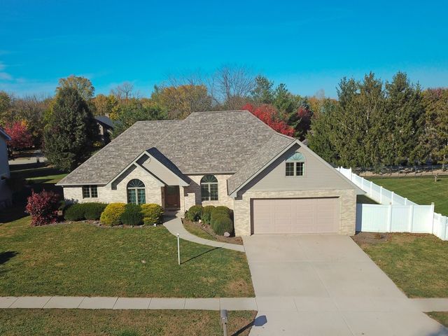 1034 Michael Drive, Morris, IL 60450