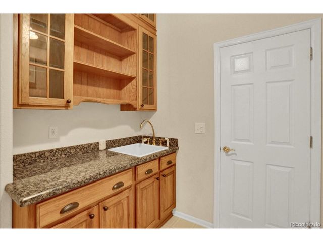 7285 Brighton Ct, Castle Pines, CO 80108