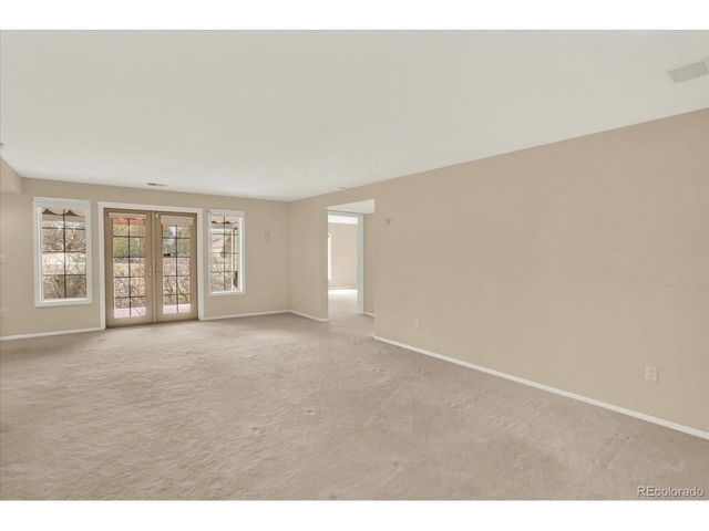 7285 Brighton Ct, Castle Pines, CO 80108