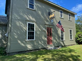 298 2nd NH Turnpike, Hillsborough, NH 03244