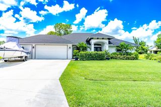 5810 NW Chesboro Terrace, Port St Lucie, FL 34986