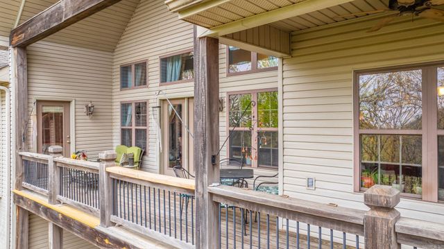 90 Hays Hill Road, Conway, AR 72032