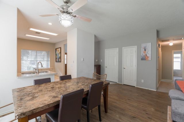 46 S Wynnoak Circle, The Woodlands, TX 77382