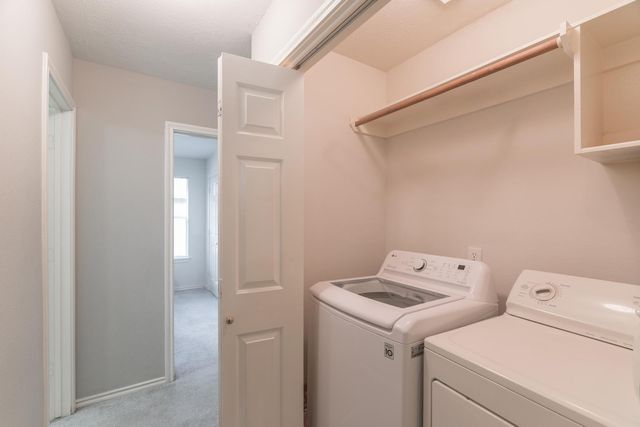 46 S Wynnoak Circle, The Woodlands, TX 77382