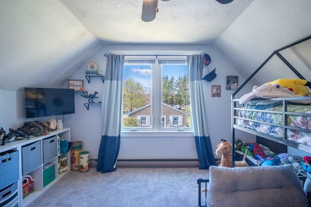 14 Vine St, Oxford, MA 01540