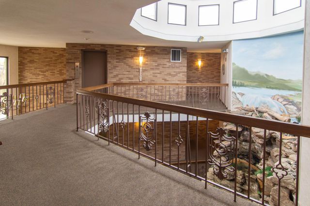 2690 Oxford Street N 247, Roseville, MN 55113