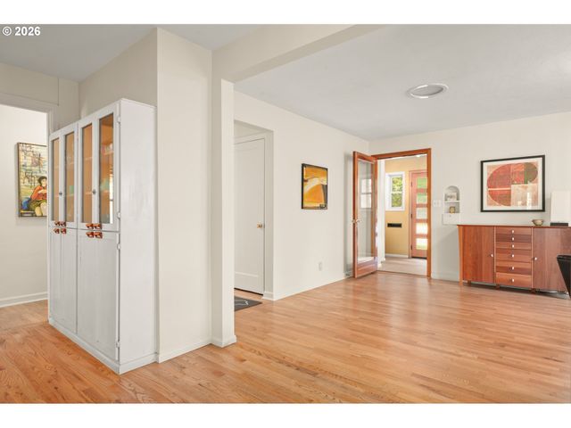 1455 E 23rd Ave, Eugene, OR 97403