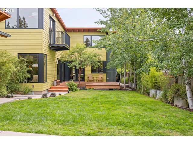 1455 E 23rd Ave, Eugene, OR 97403
