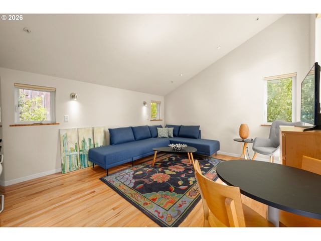 1455 E 23rd Ave, Eugene, OR 97403