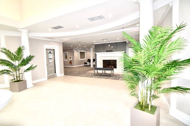 80 Pine Hill Blvd 80, Mashpee, MA 02649