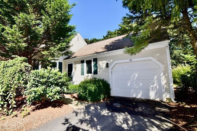 80 Pine Hill Blvd 80, Mashpee, MA 02649