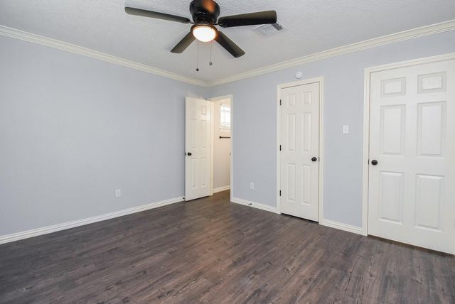 13306 Innshire Lane, Houston, TX 77045