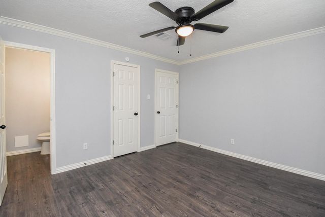 13306 Innshire Lane, Houston, TX 77045