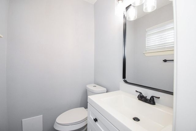 13306 Innshire Lane, Houston, TX 77045