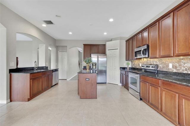 10536 CORAL KEY AVENUE, Tampa, FL 33647