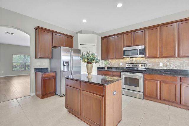 10536 CORAL KEY AVENUE, Tampa, FL 33647