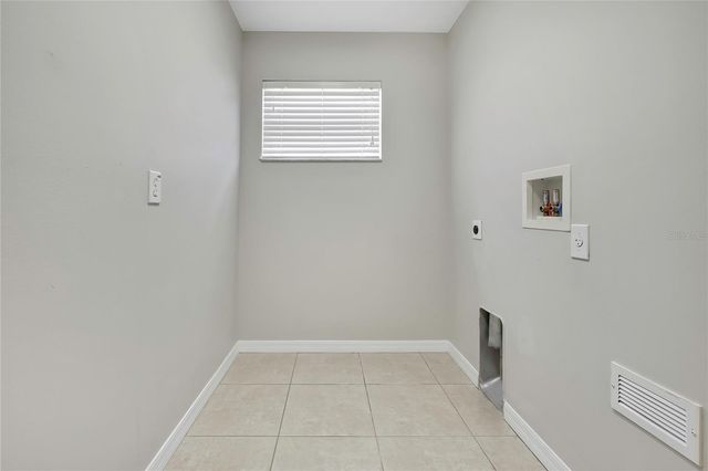 10536 CORAL KEY AVENUE, Tampa, FL 33647