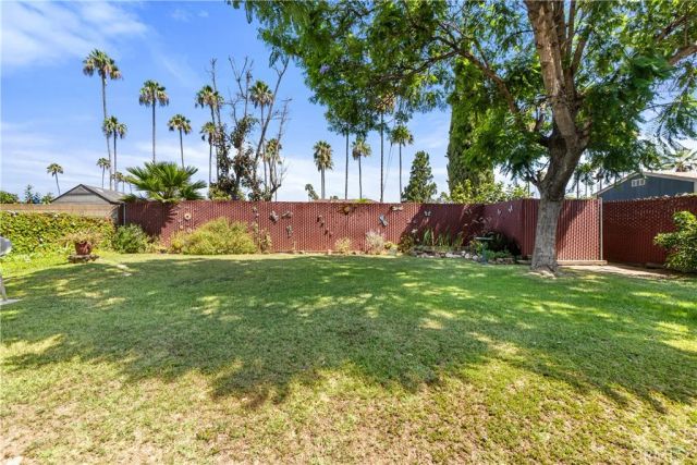 323 E 185th Street, Carson, CA 90746