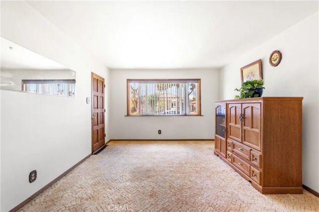 323 E 185th Street, Carson, CA 90746