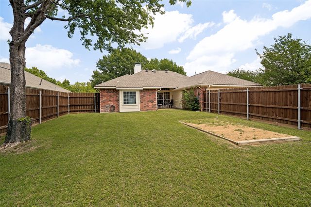 2414 Mapleridge Drive, Garland, TX 75044