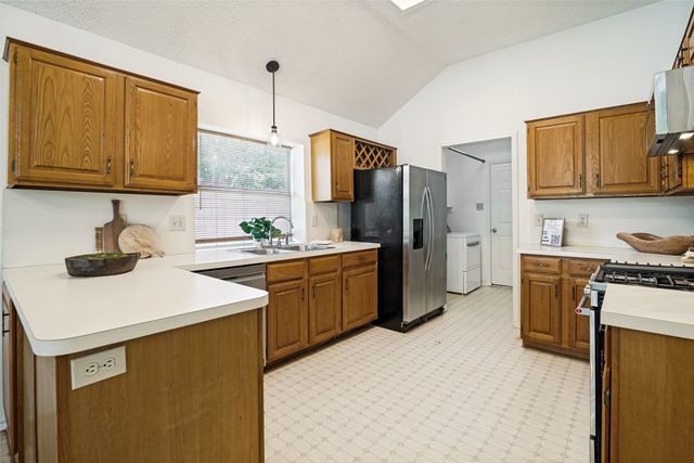 2414 Mapleridge Drive, Garland, TX 75044