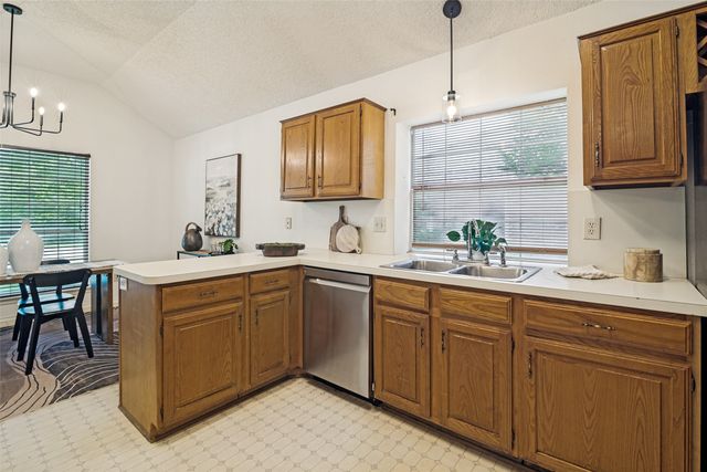 2414 Mapleridge Drive, Garland, TX 75044