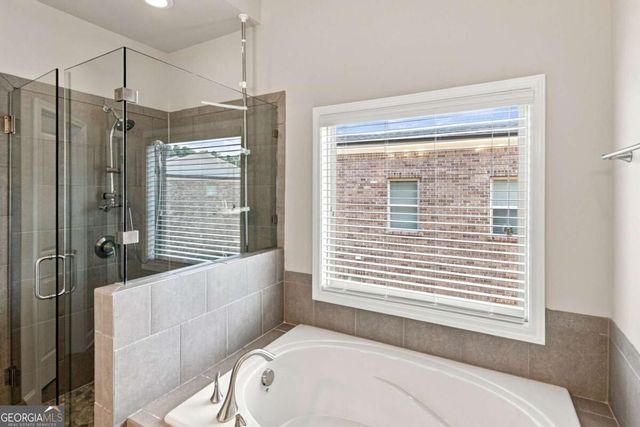 7850 Laurel Crest Drive, Johns Creek, GA 30024