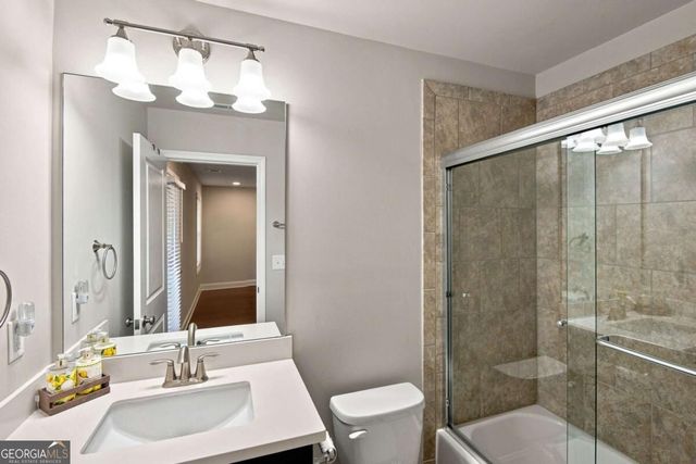 7850 Laurel Crest Drive, Johns Creek, GA 30024
