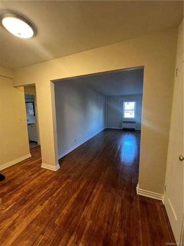 1833 Palmer Avenue 2F, Larchmont, NY 10538