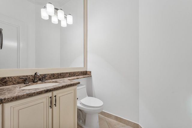 10582 Whitewind Circle, Boynton Beach, FL 33473