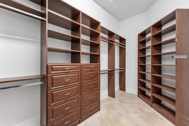 10582 Whitewind Circle, Boynton Beach, FL 33473