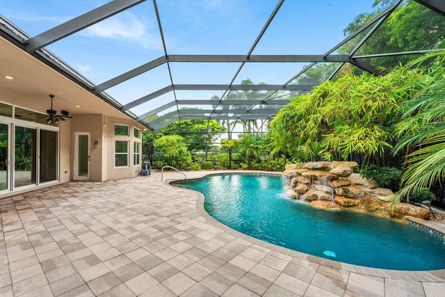 10582 Whitewind Circle, Boynton Beach, FL 33473