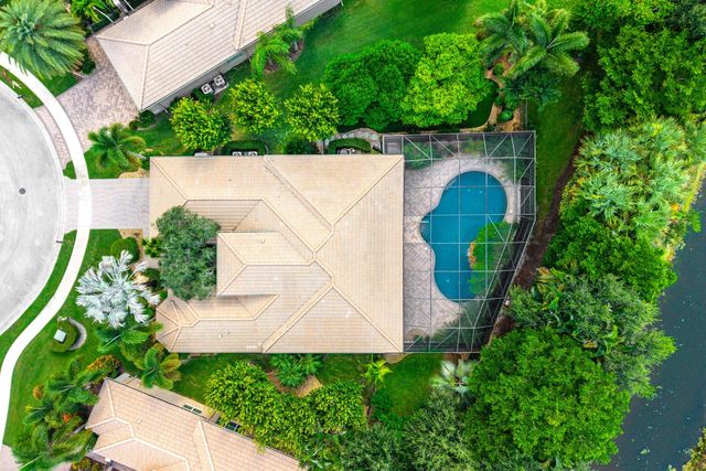 10582 Whitewind Circle, Boynton Beach, FL 33473