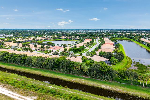 10582 Whitewind Circle, Boynton Beach, FL 33473