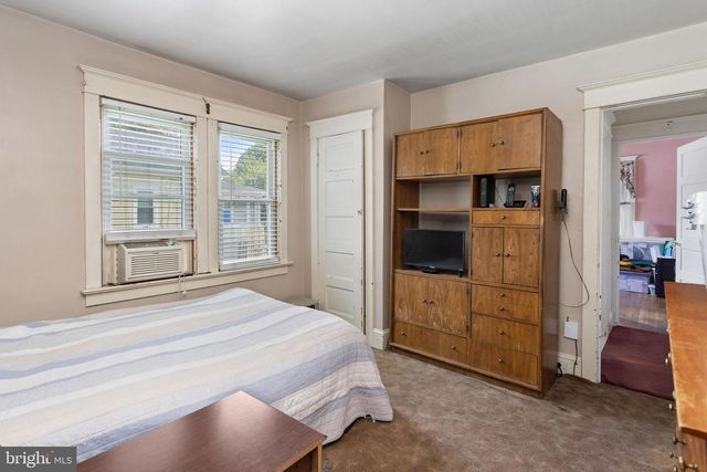 26 BEAL ST, Hamilton, NJ 08610