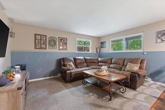 4948 Deerwood DRIVE, Mount Pleasant, WI 53406