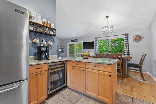 4948 Deerwood DRIVE, Mount Pleasant, WI 53406