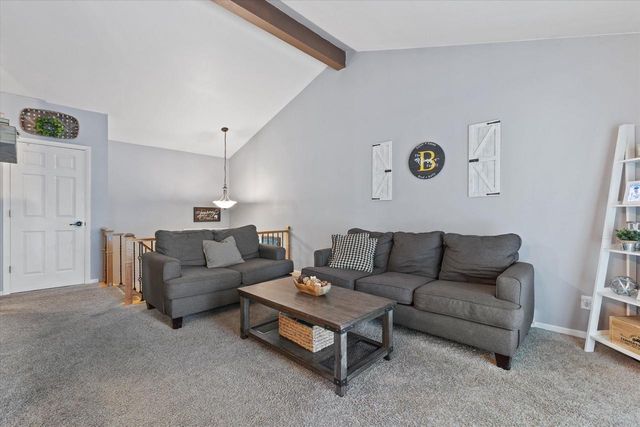 4948 Deerwood DRIVE, Mount Pleasant, WI 53406