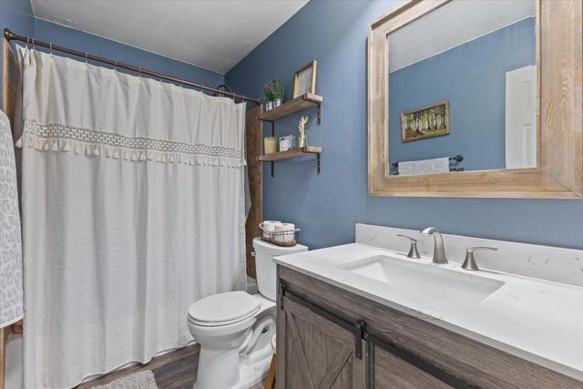 4948 Deerwood DRIVE, Mount Pleasant, WI 53406