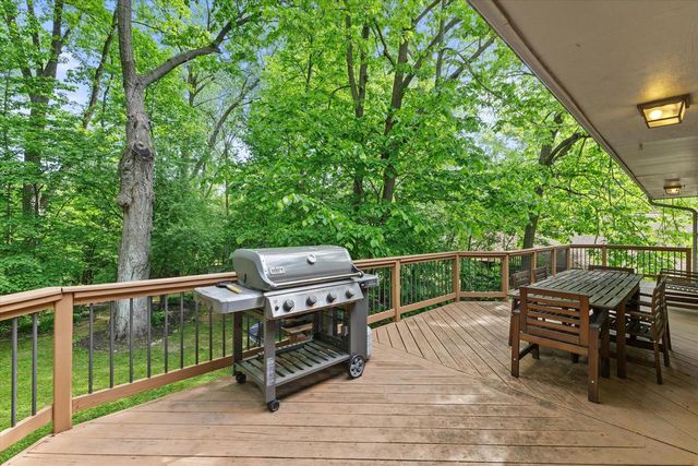 4948 Deerwood DRIVE, Mount Pleasant, WI 53406